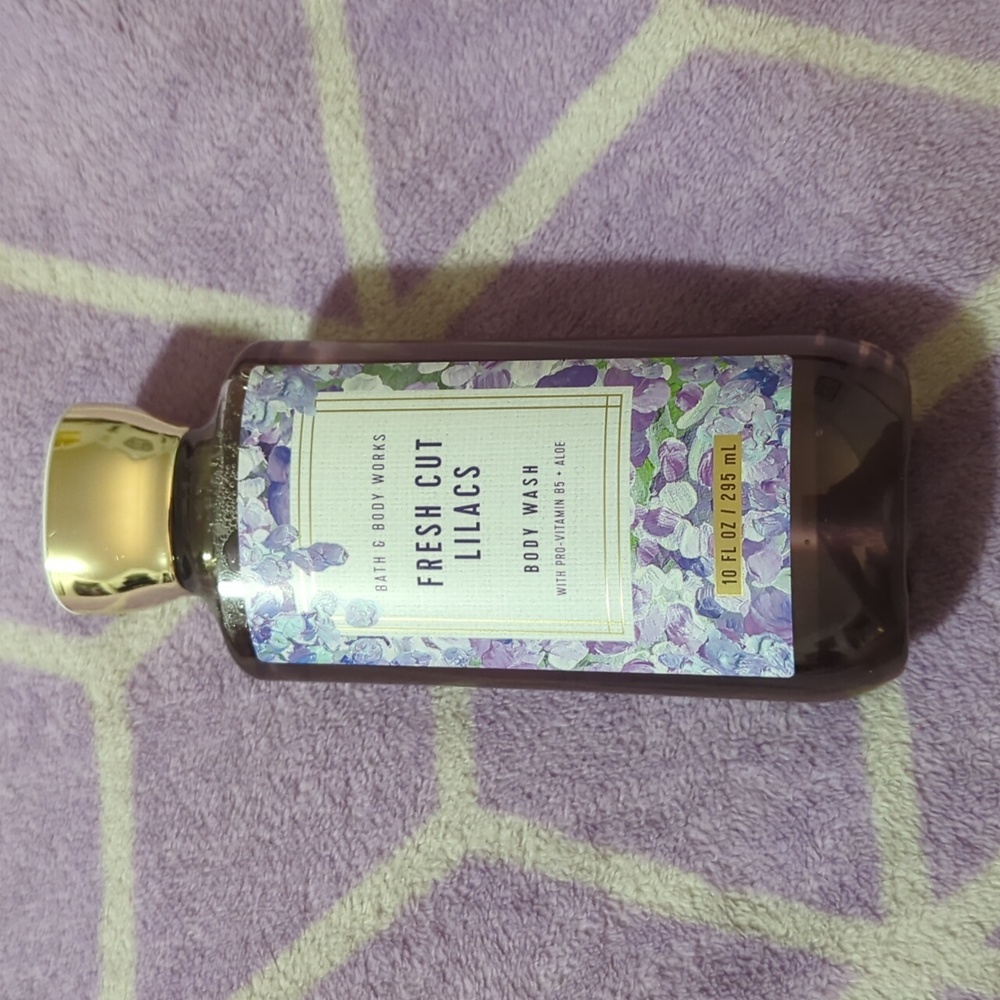 Bath & Body Works Fresh Cut Lilacs Body Wash